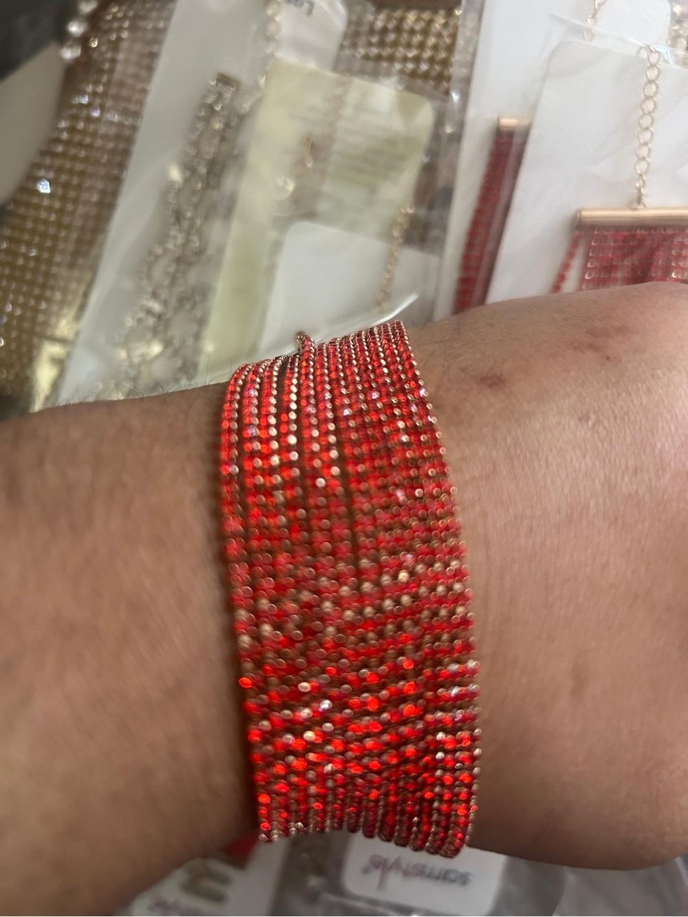 Red Crystal Stretch Bracelet - Elegant Women's Jewelry